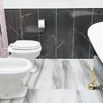 Ire' Luxury Апартаменты Авола